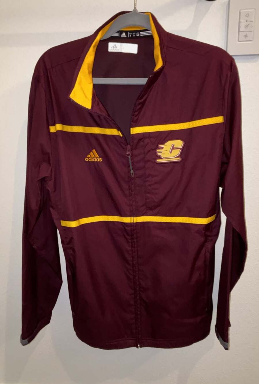 Adidas Central Michigan Chippewas NCAA Full-Zip Windbreaker Jacket Men's Small